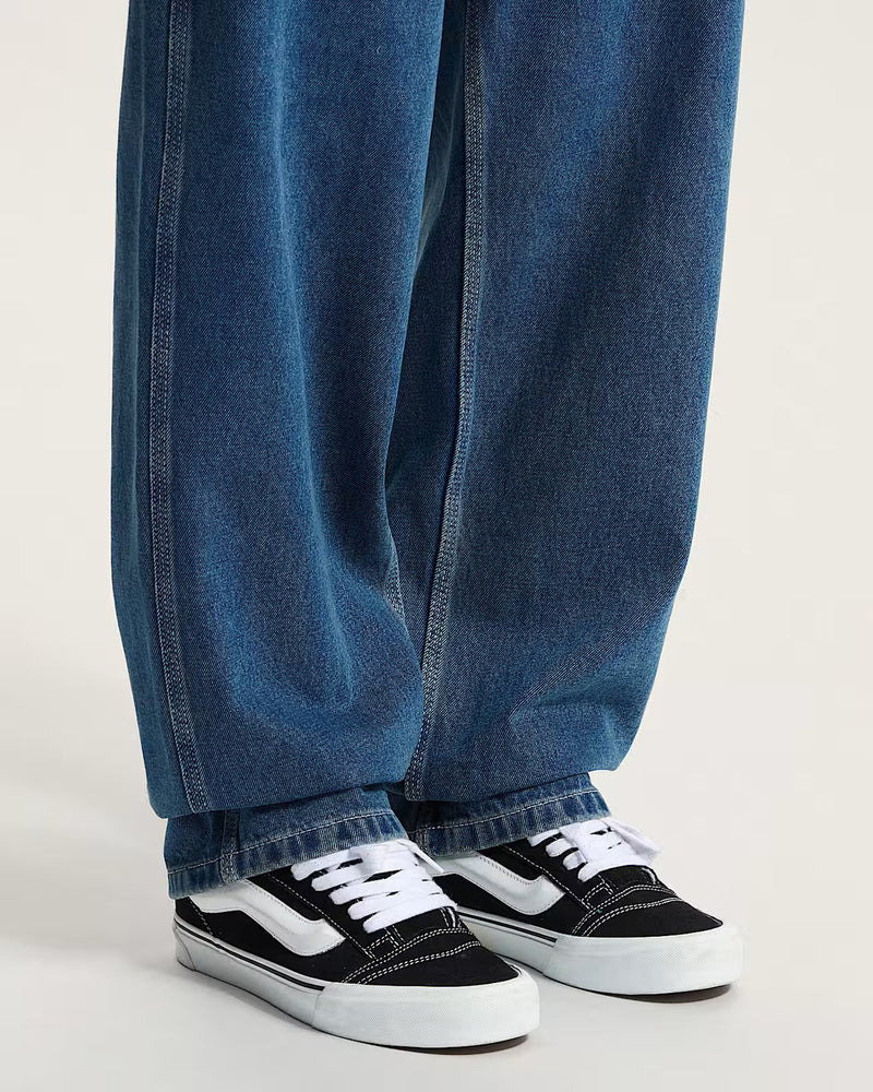 Wyrazisty boczny pasek Sidestripe™