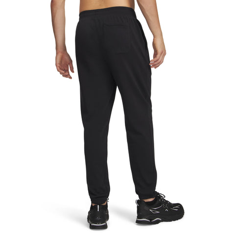 Rival LW Graphic Jogger Black | Castlerock