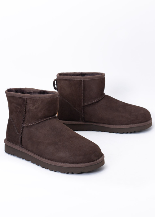 UGG W CLASSIC MINI II 1016222-CHO - Śniegowce Damskie - Brązowy
