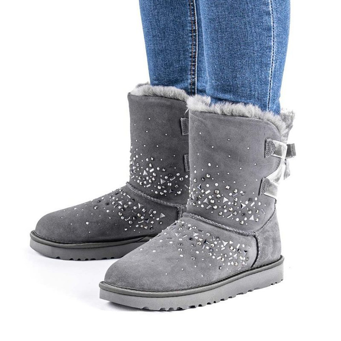 Buty zimowe damskie UGG W Classic Galaxy Bling Short (1103798-CHRC)