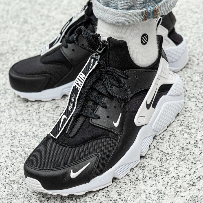Buty sportowe męskie Nike Air Huarache Run Premium ZIP (BQ6164-001)