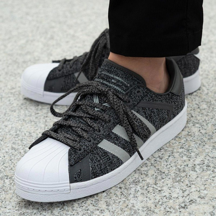 Buty sportowe męskie Adidas Superstar White Mountaineering (AQ0351)