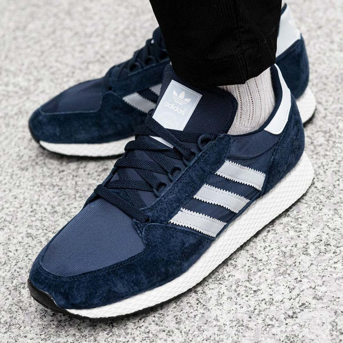 Buty sportowe męskie Adidas Forest Grove (D96630)