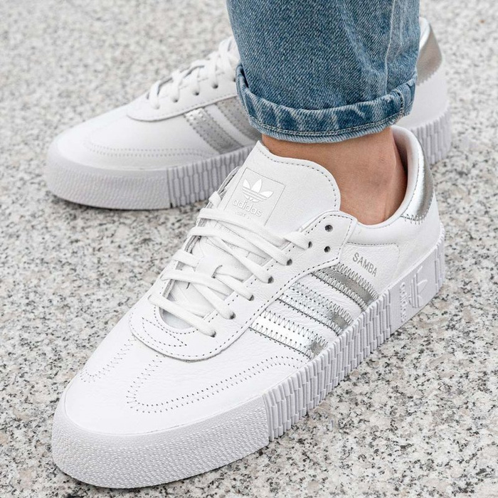 Buty sportowe damskie Adidas Originals Sambarose W (EE9017)
