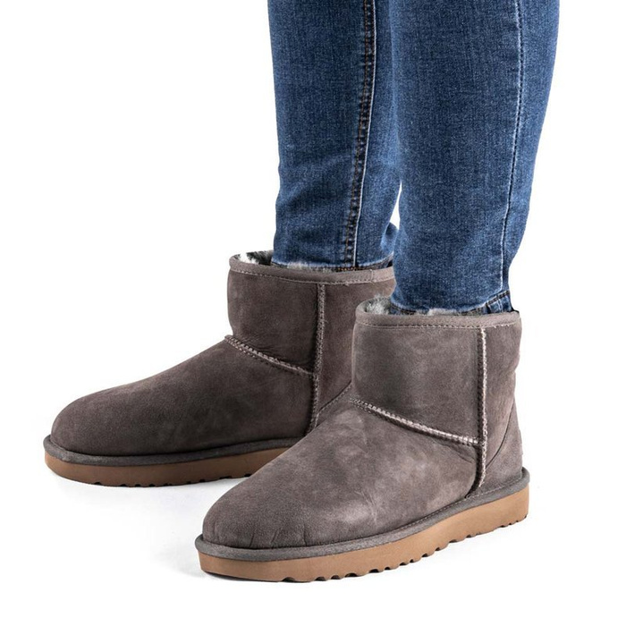 Buty zimowe damskie UGG W Classic Mini II (1016222-MLE)