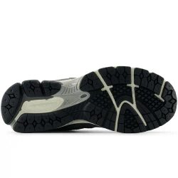 New Balance M2002RFL Sneakersy unisex