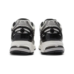 New Balance M1906RER Sneakersy unisex