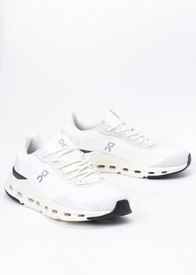 ON RUNNING CLOUDNOVA FORM 26-98478 - Sneakersy Damskie - Biały