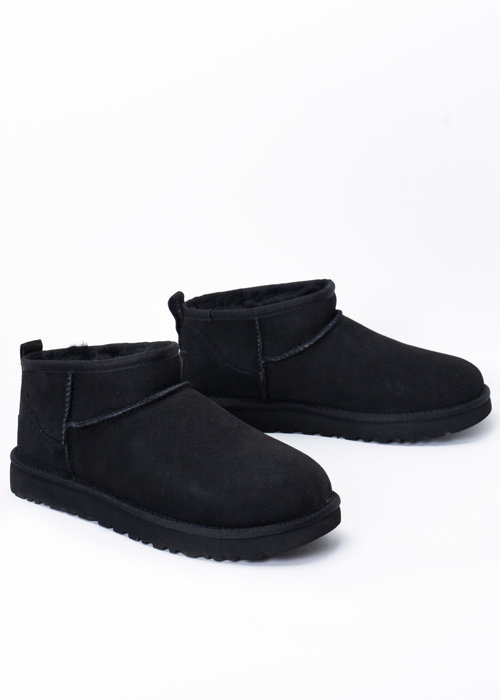 UGG W CLASSIC ULTRA MINI 1116109-BLK - Śniegowce Damskie - Czarny